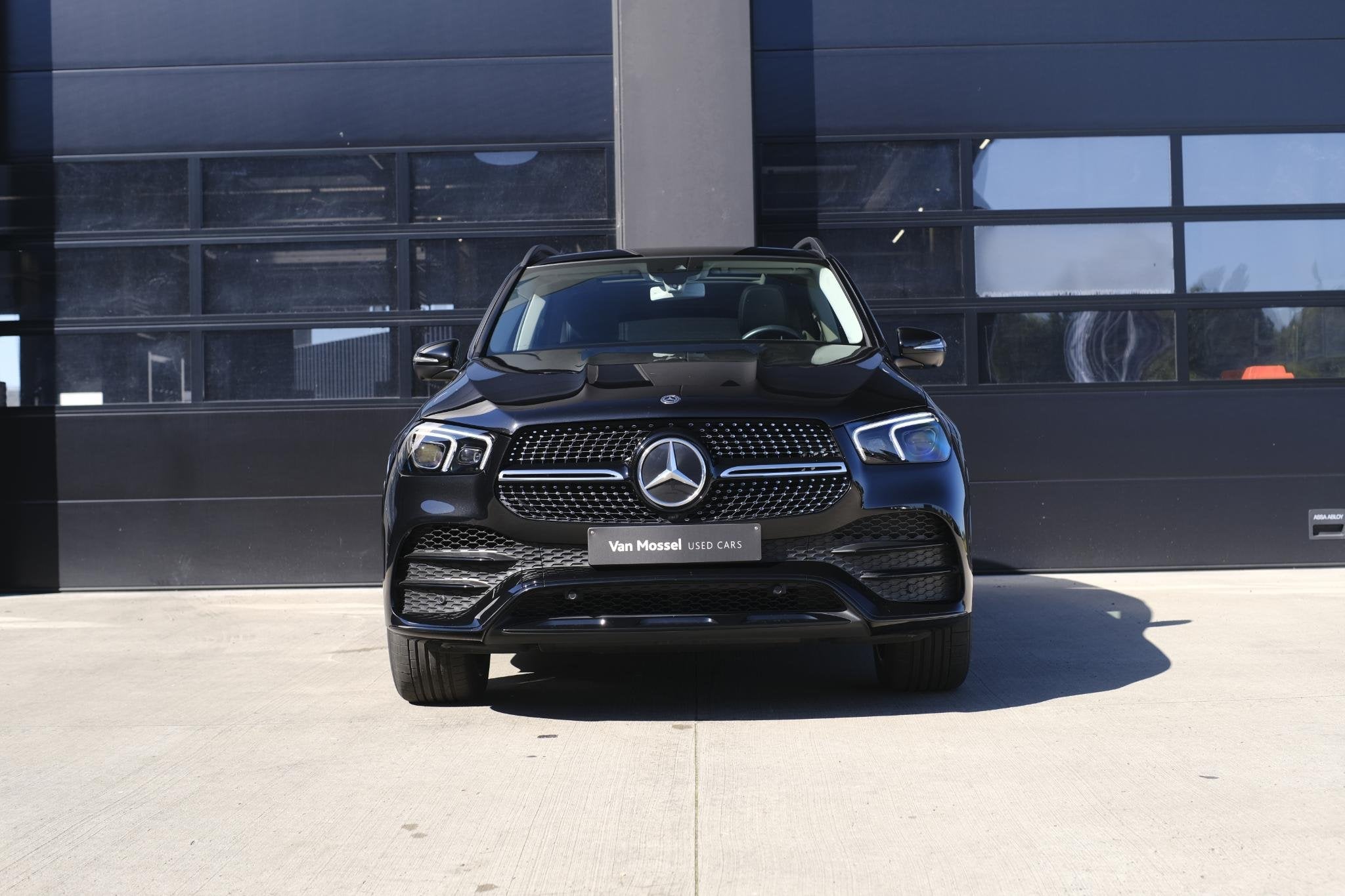 Mercedes-Benz GLE 350 d SUV AMG LINE + LICHTE VRACHT + TREKH, Stof, Gebruikt, GLE, Zwart