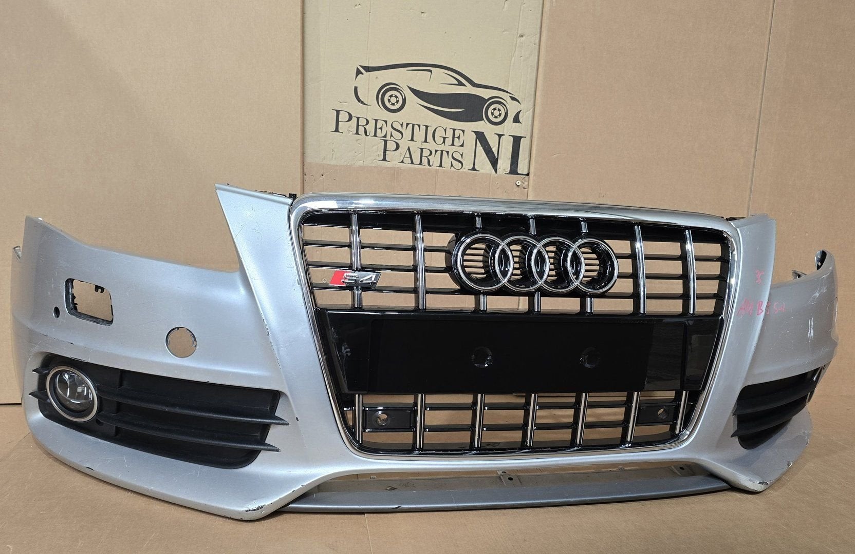Voorbumper Audi A4 B8 8K S4 KLS PDC bj.2007-2012 SLINE, Auto-onderdelen, Gebruikt, -, Voor, Bumper