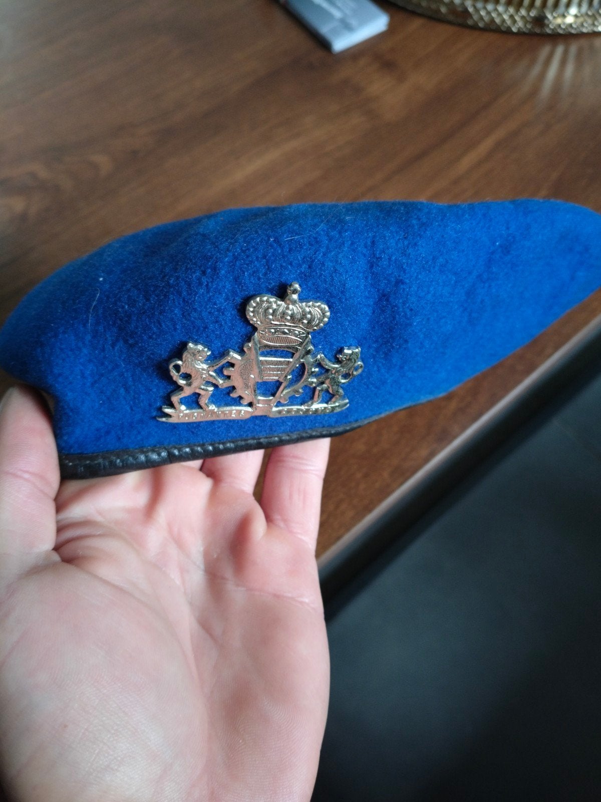 béret militaire, Enlèvement ou Envoi