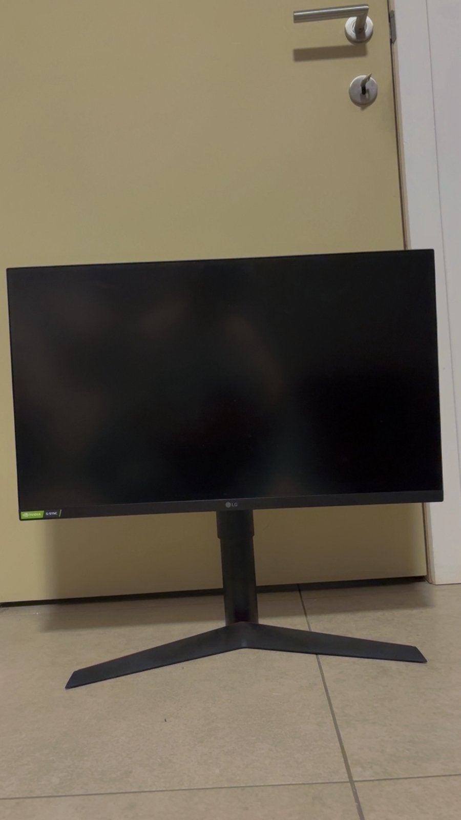 LG UltraGear 27GN750-B – 27” IPS Gaming Monitor – 240Hz –1ms, Gaming, IPS, In hoogte verstelbaar, DisplayPort