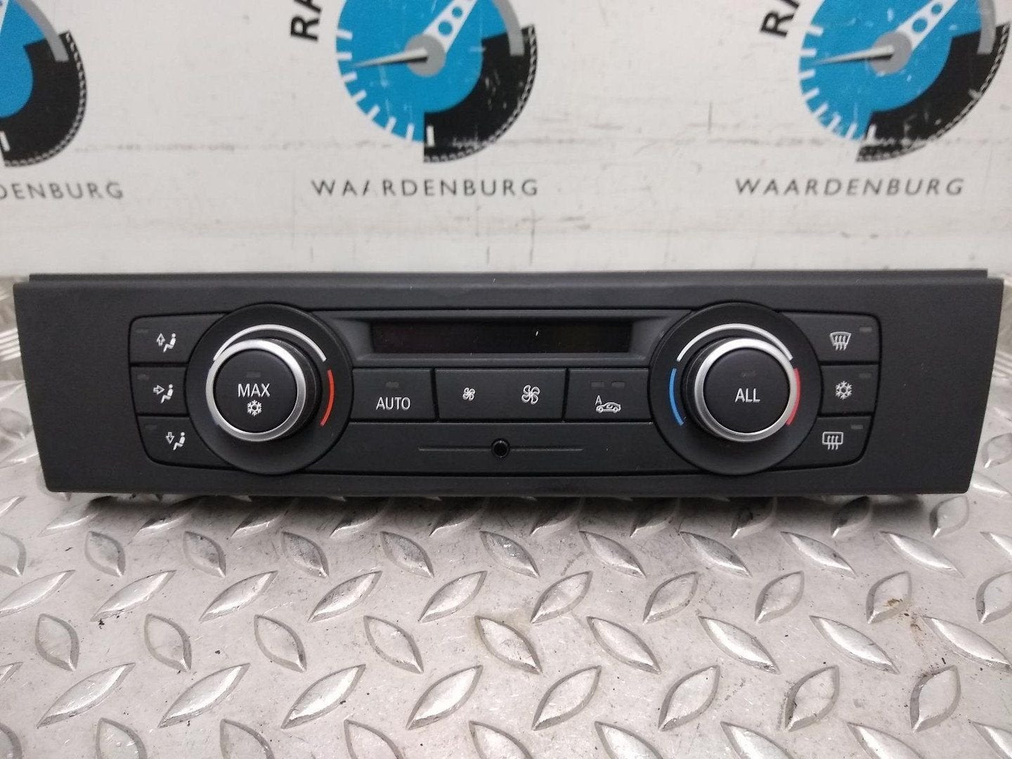 BMW 3 SERIES KACHEL BEDIENINGSPANEEL 2011, Ophalen of Verzenden, Gebruikt, Stiba lid