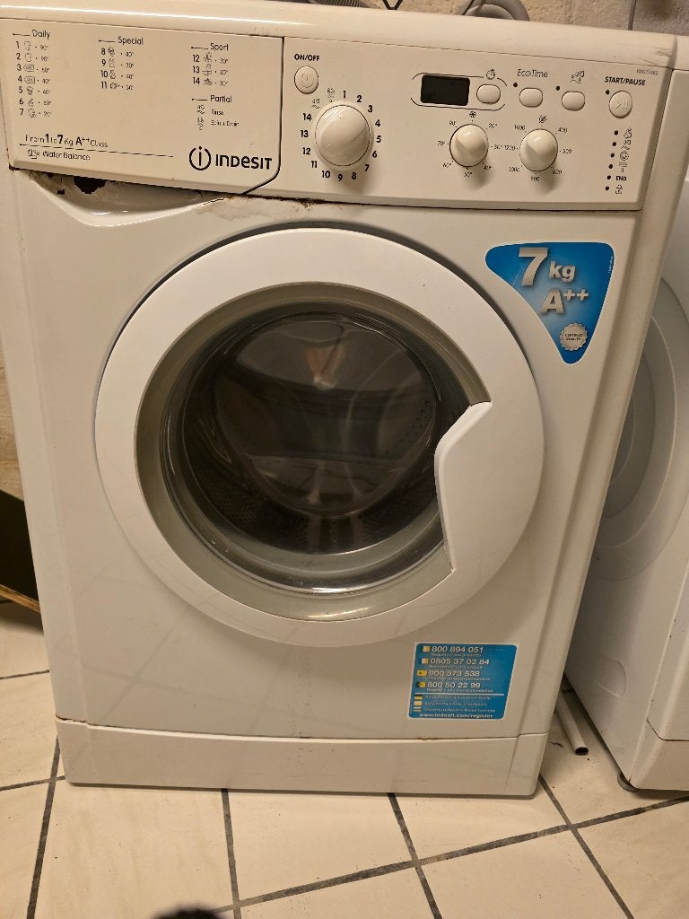 Machine a laver🛻, 1200 à 1600 tours, 6 à 8 kg, Classe énergétique A ou plus économe, Enlèvement