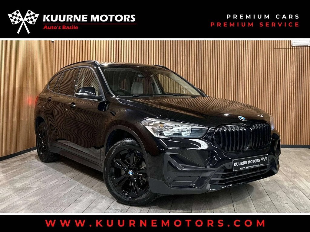 BMW X1 sDrive18dA Alu17"/Pano/Leder/Pdc/Cruise/Gps/Bt *1j ga, Auto's, BMW, 4 deurs, 4 cilinders, Zwart, Leder