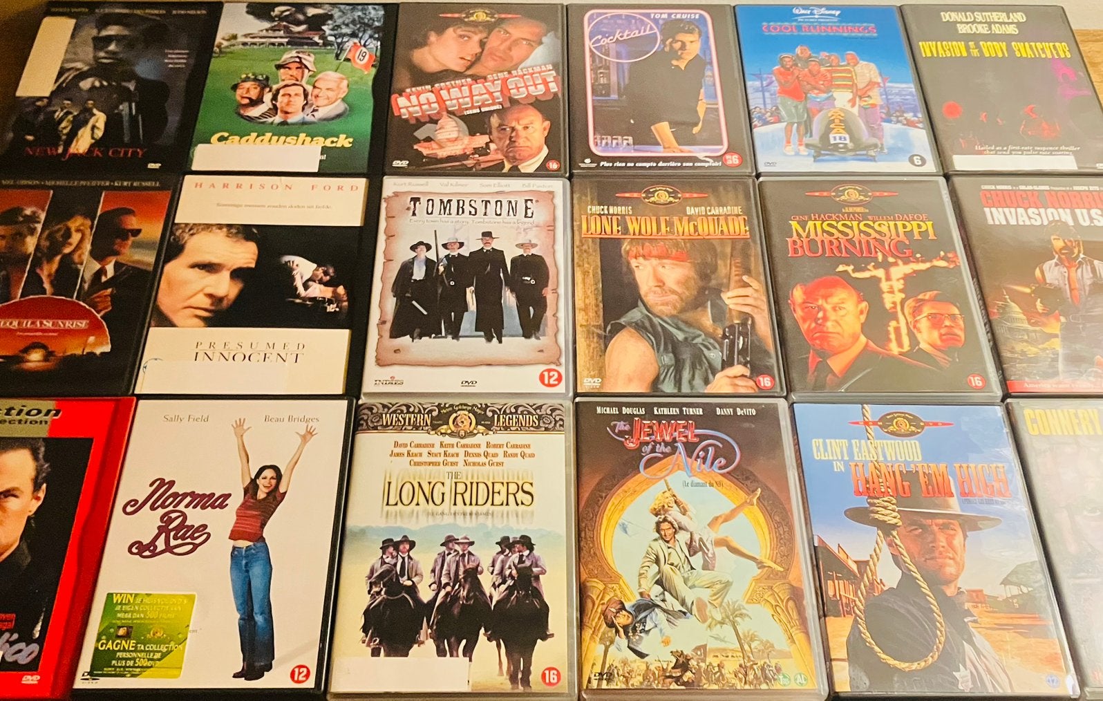 Films DVD jaren 80, Enlèvement ou Envoi, Comme neuf