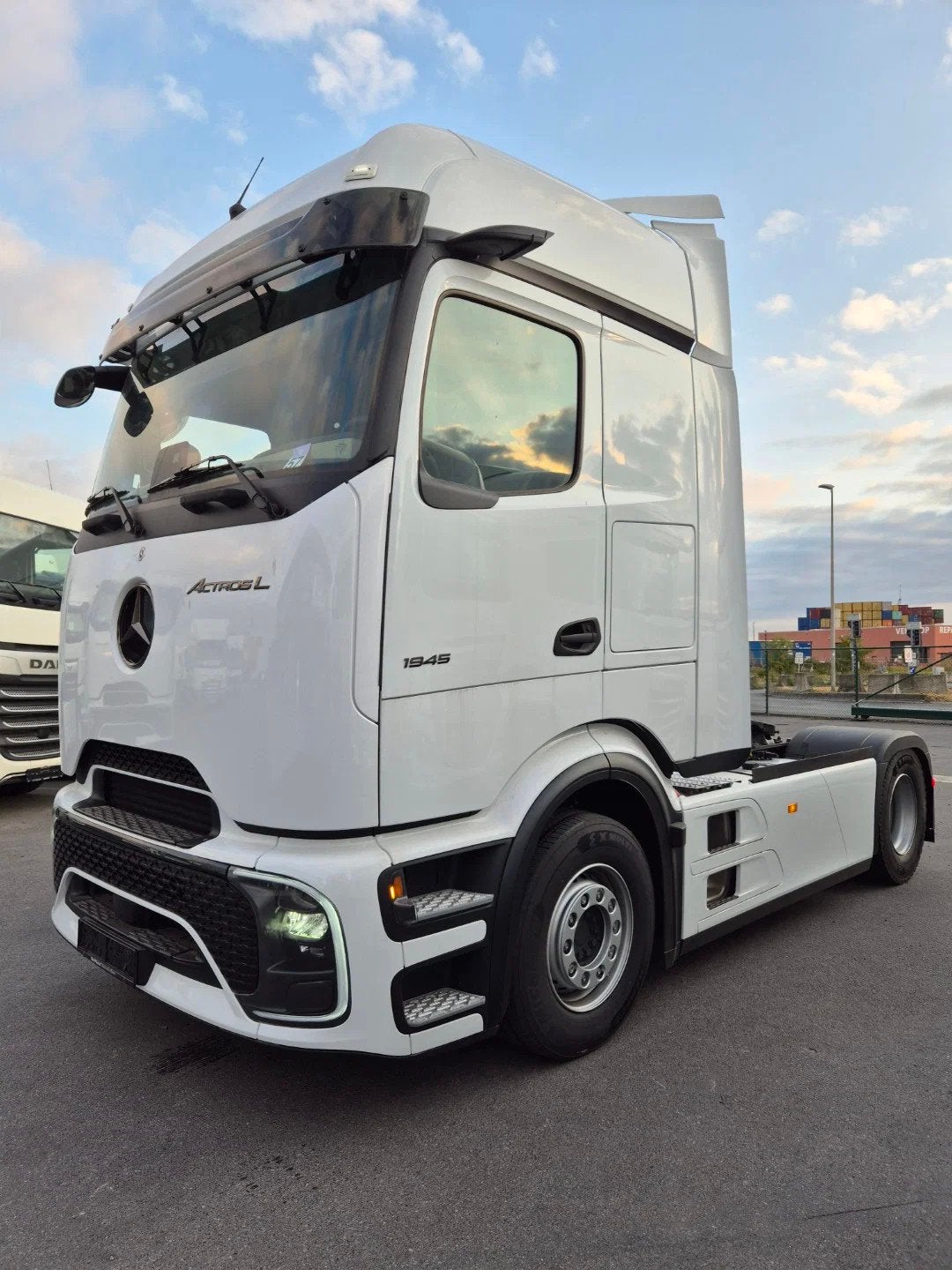 Mercedes-Benz Actros 1845 LS (bj 2026), Automaat, Achterwielaandrijving, Euro 6, Wit