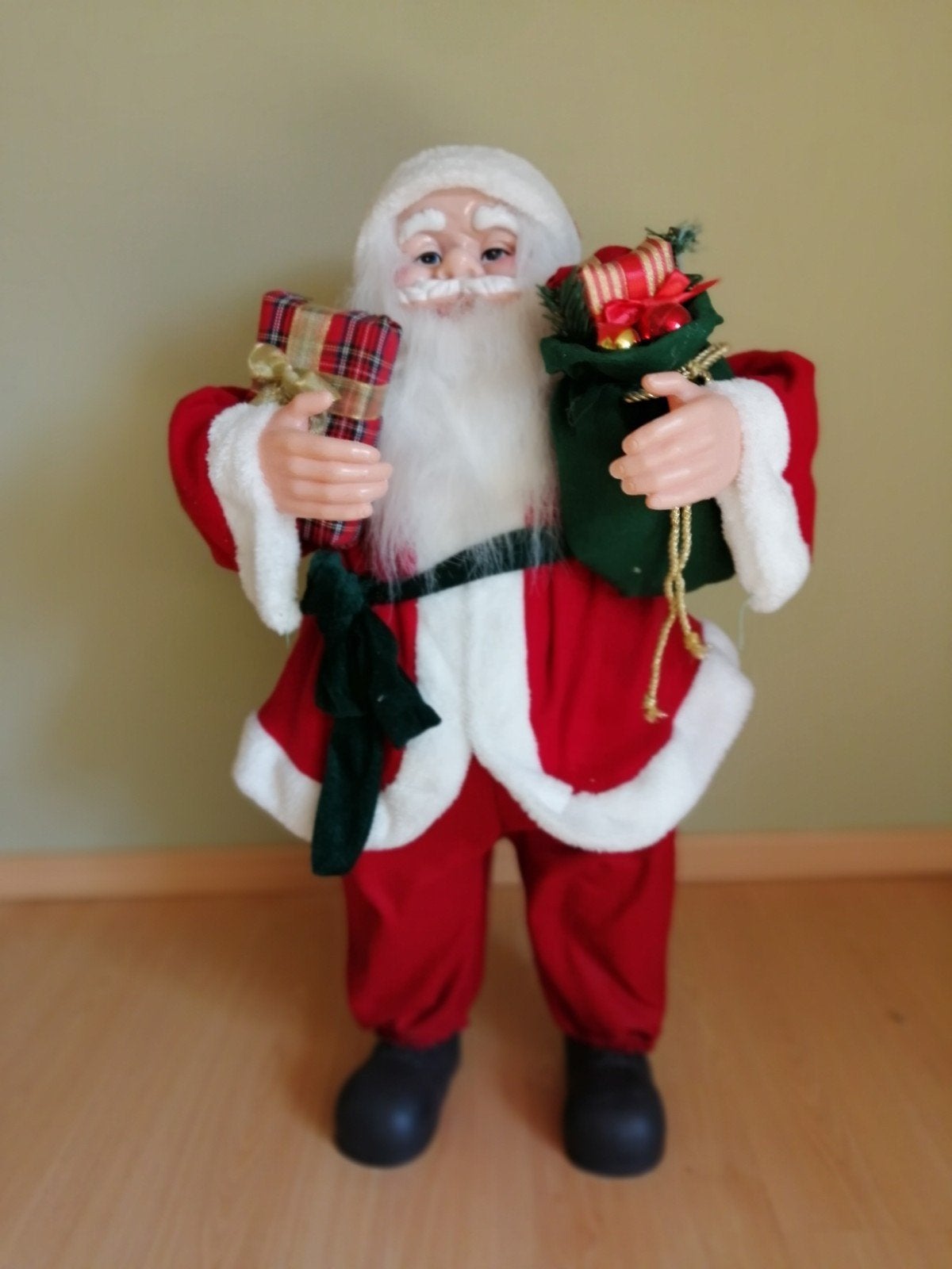 Kerstman., Ophalen, Zo goed als nieuw