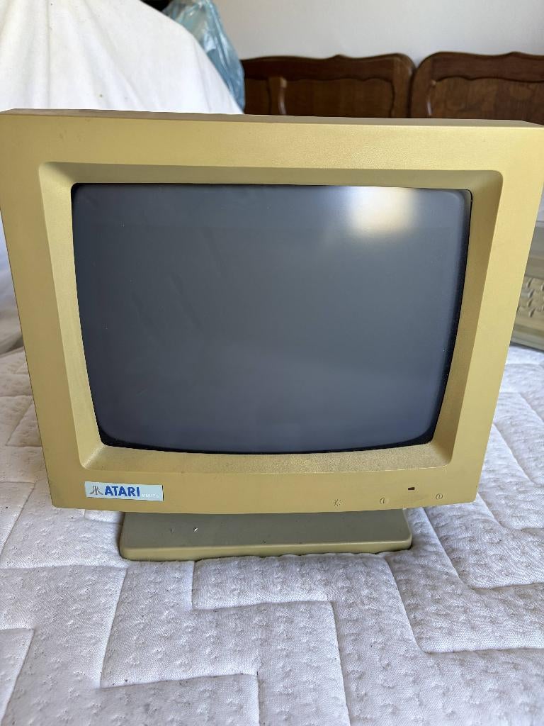 Atari SM 125 computer met Atari 1040 STF toetsenbord, Ophalen, Atari