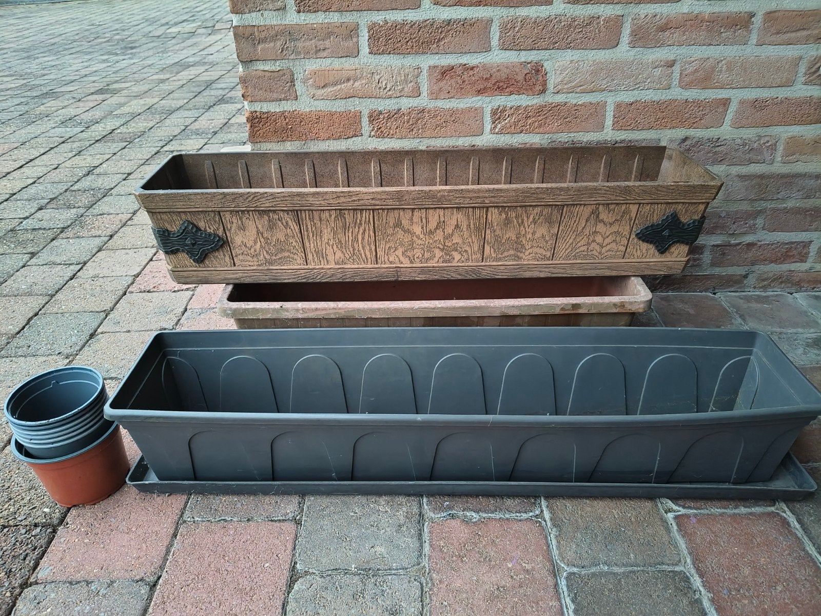 3 jardinières et pots de fleurs en plastique, Jardin & Terrasse, Enlèvement