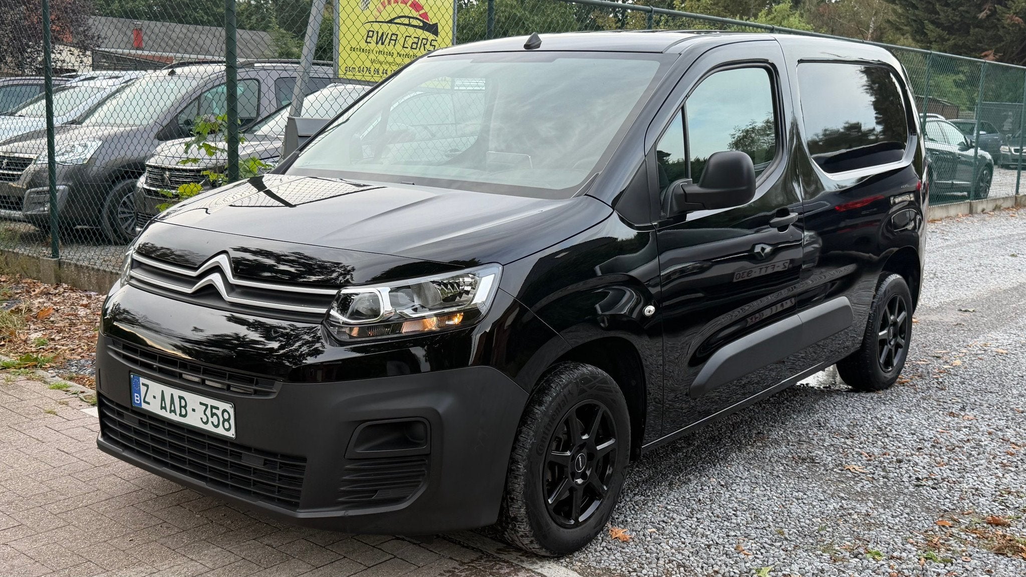 Citroën Berlingo 1.5 diesel bj 2020 km 28000, Autos, Citroën, Achat, Entreprise, 3 places, Boîte manuelle