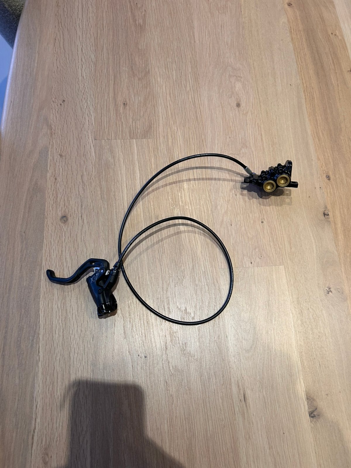 Magura mt5, Fietsen en Brommers, Ophalen of Verzenden, Zo goed als nieuw, Remmen