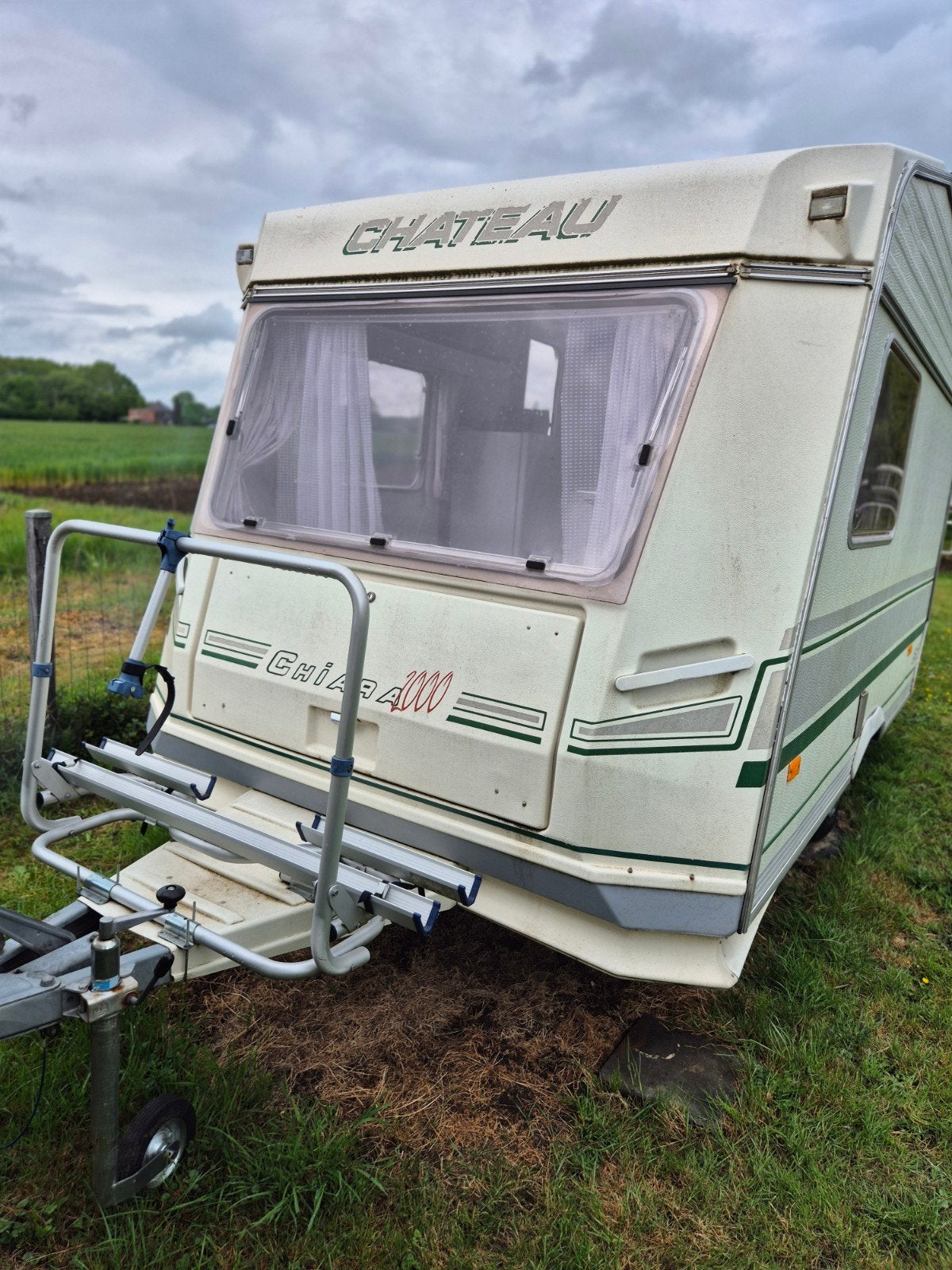 chateau 350.        750 MTM, Chateau, Tot en met 2, Dwarsbed, Particulier