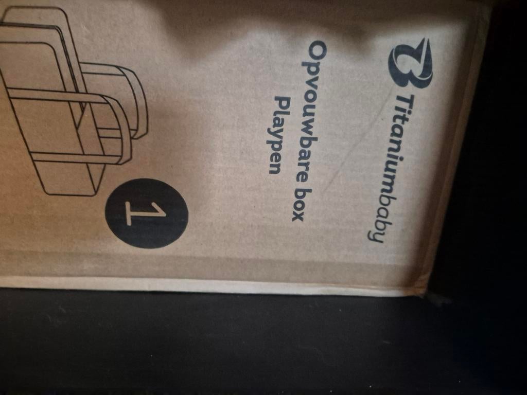 Boîte pliable Playpen, jamais utilisée., Enlèvement