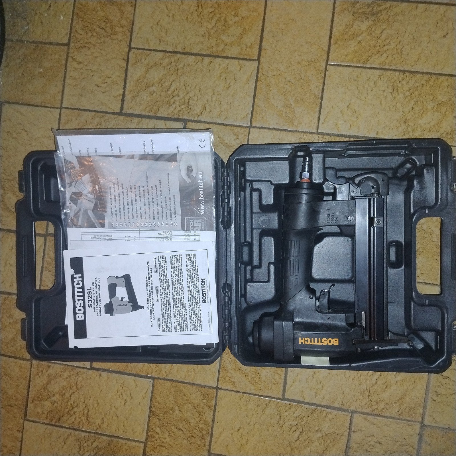 Bostitch S32SL, Doe-het-zelf en Bouw, Ophalen of Verzenden, Nieuw, Tacker/nietmachine, Overige merken