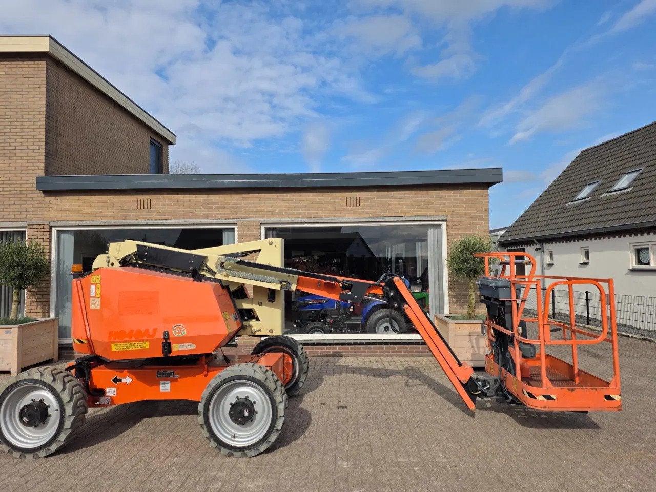 JLG H340aj elektrisch en diesel hoogwerker (bj 2017)