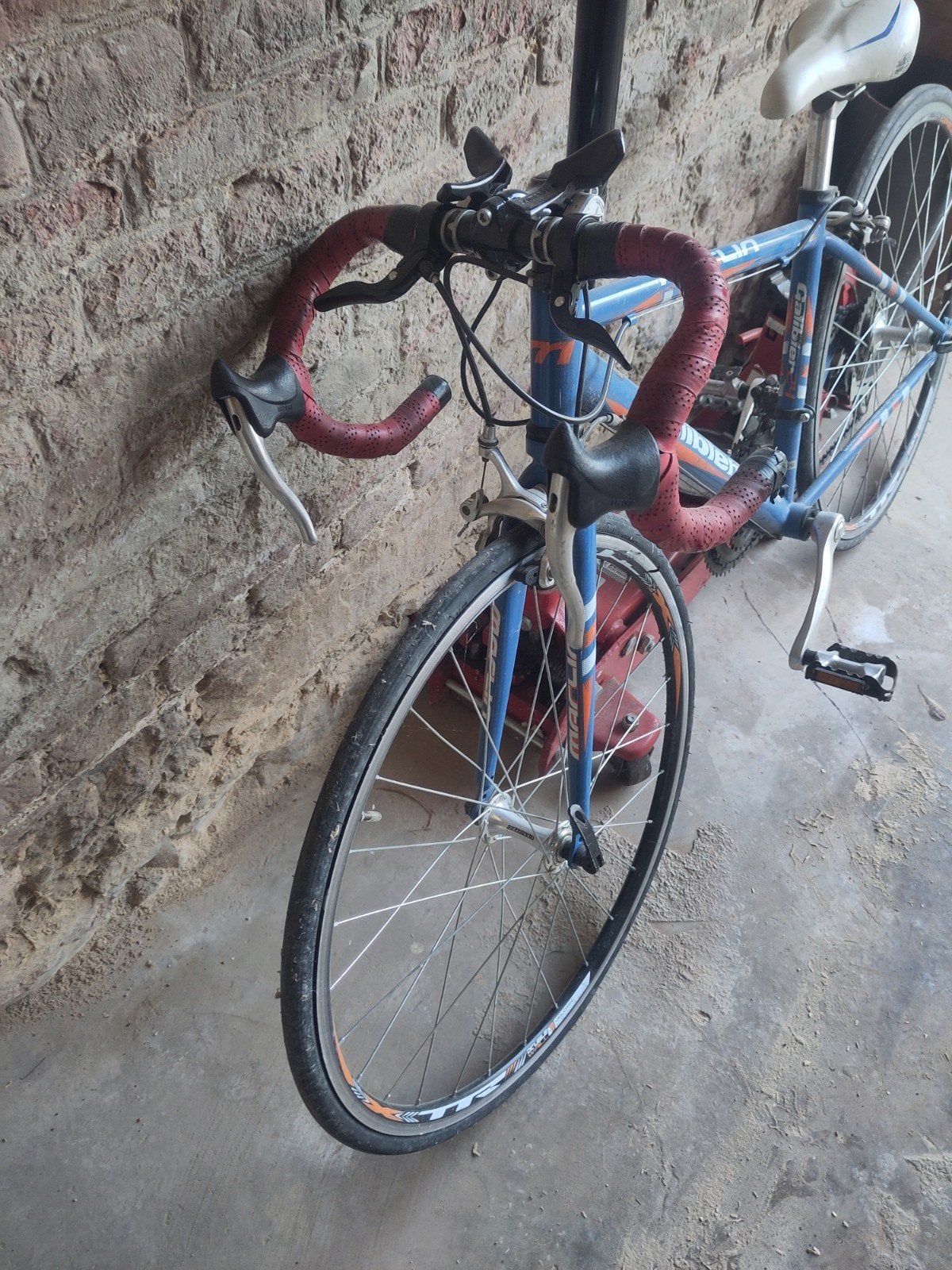 vélo course enfant 24", Frein sur jante, Enlèvement, Utilisé, 20 pouces ou plus