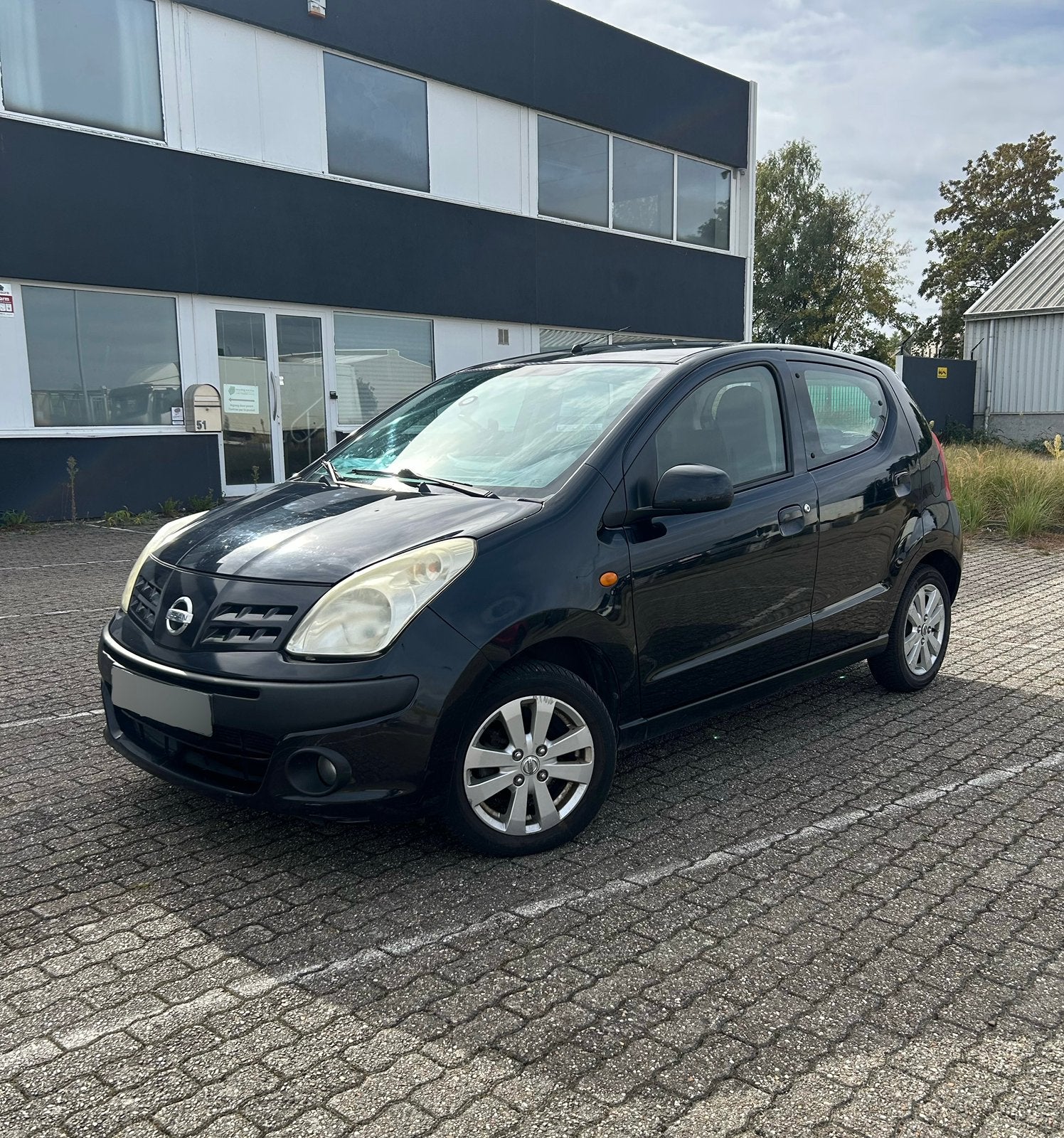 NISSAN PIXO 1.0 BENZINE  EURO 5  AIRCO  5 DEUR, Auto's, Euro 5, Zwart, Zwart, Handgeschakeld