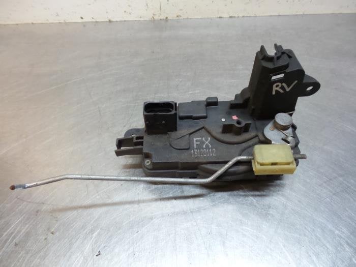 Deurslot Mechaniek 4Deurs rechts-voor van een Opel Astra (As, Gebruikt, -, -, Opel