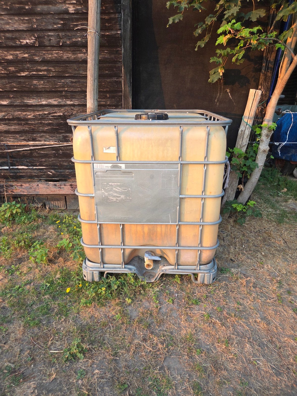 IBC tank, Ophalen