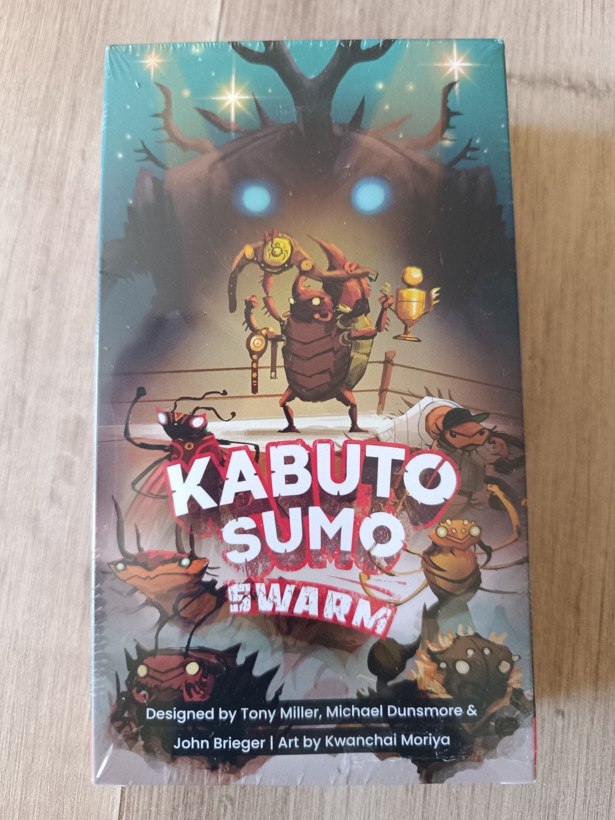 kabuto sumo - Swarm en anglais, Enlèvement ou Envoi, Neuf, Allplay