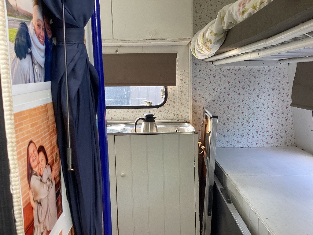 Caravan oldtimer, Jusqu'à 4, Jusqu'à 4 m, Particulier, Siège standard