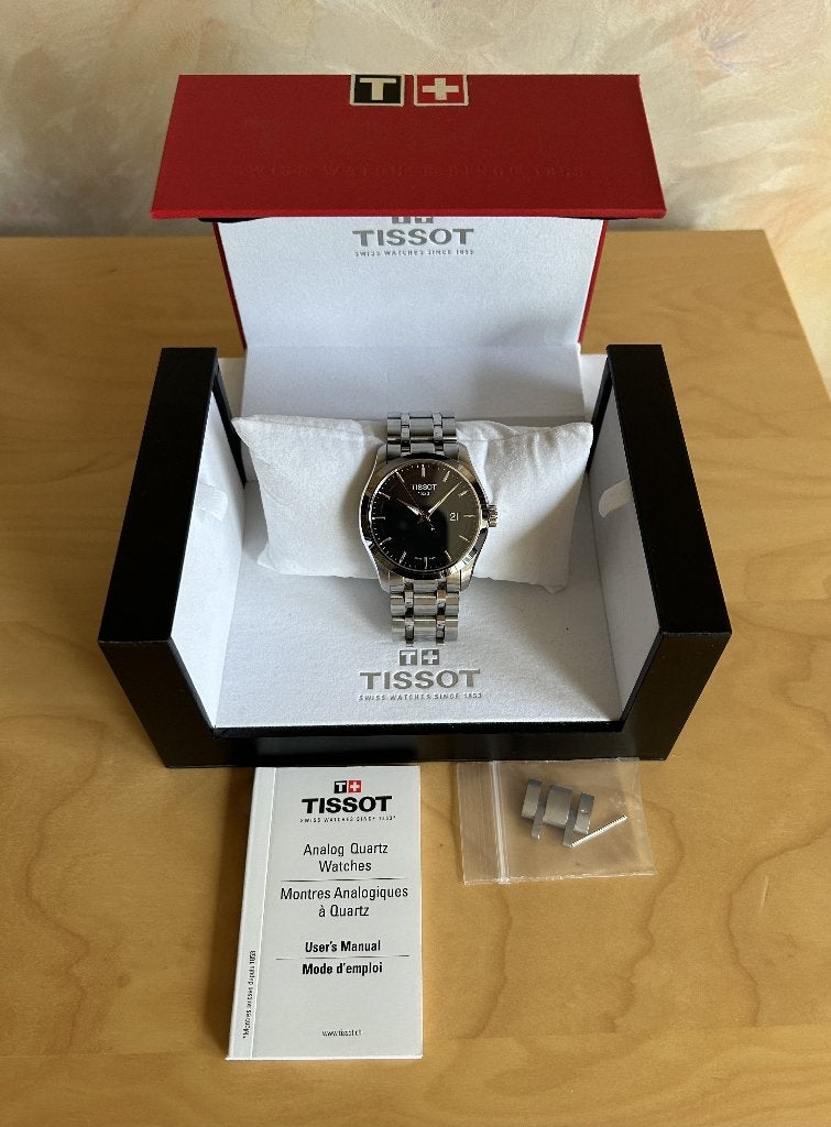 Montre Tissot Couturier Quartz, Enlèvement, Comme neuf, Montre-bracelet, Autres marques