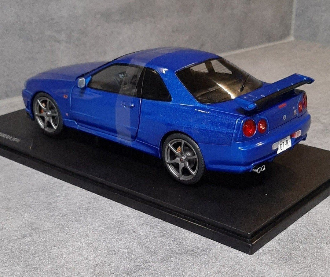 1:18/Nissan Skyline GT-R(R34)NIEUW, Enlèvement ou Envoi, Comme neuf, Voiture, Solido