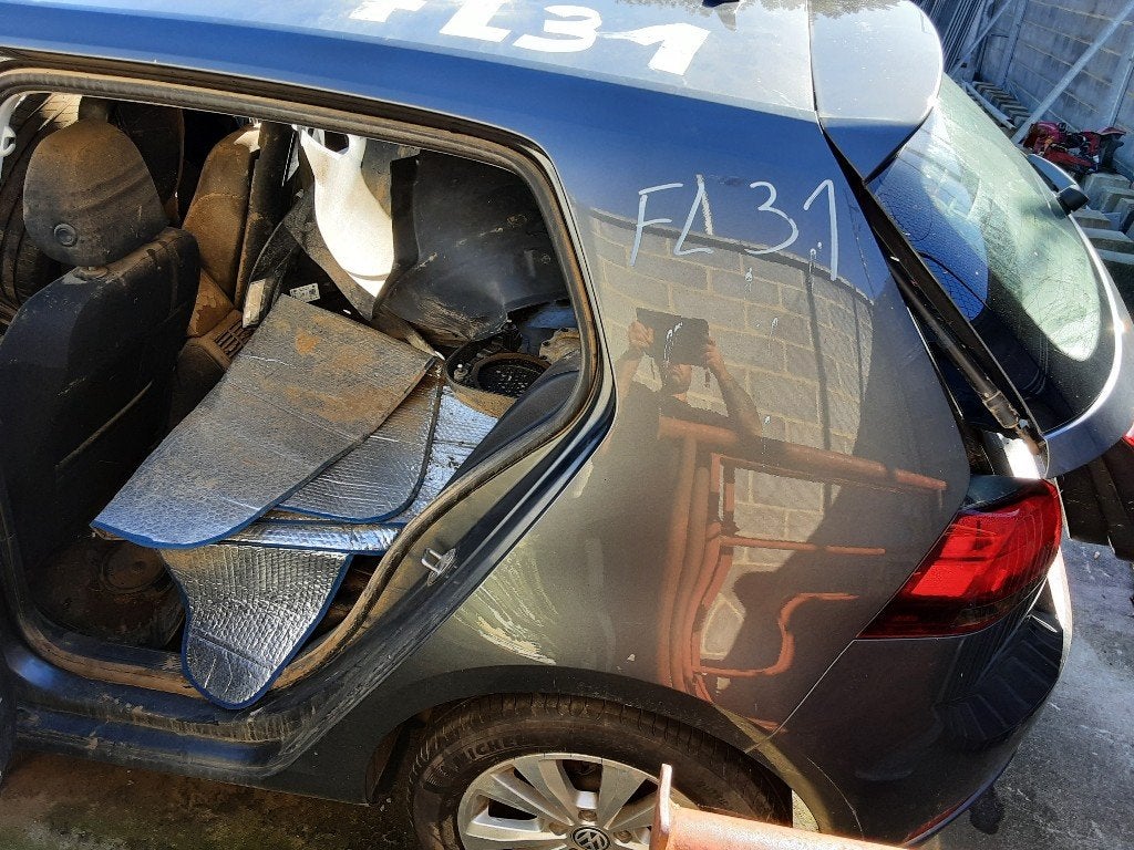 SPATBORD LINKS ACHTER Volkswagen Golf VII (AUA), Gebruikt, Volkswagen, Mevr. I. Hauben, Spatbord