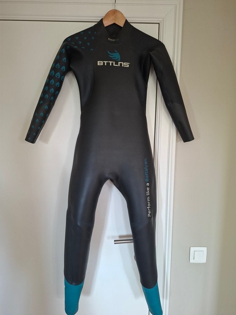 triathlon wetsuit battalians nereus 2.0 dames, Watersport en Boten, Watersportkleding, Ophalen, Zo goed als nieuw, Wetsuit