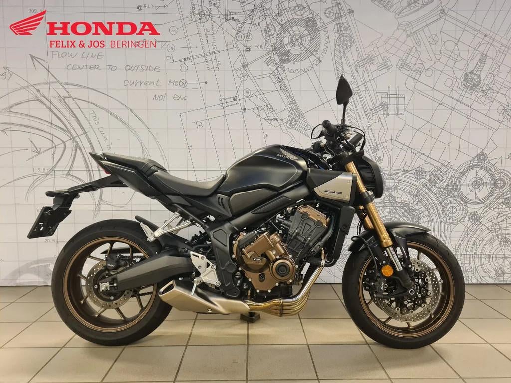 Honda CB650R E-Clutch (bj 2025), Motoren, Motoren | Honda, Bedrijf, Meer dan 35 kW, Overig, 650 cc