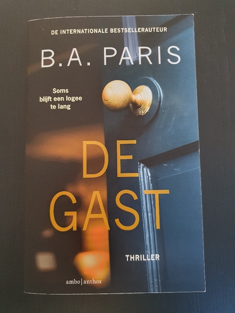 Thriller van B.A. Paris: De gast, Boeken, Ophalen of Verzenden, Gelezen, B.A. Paris