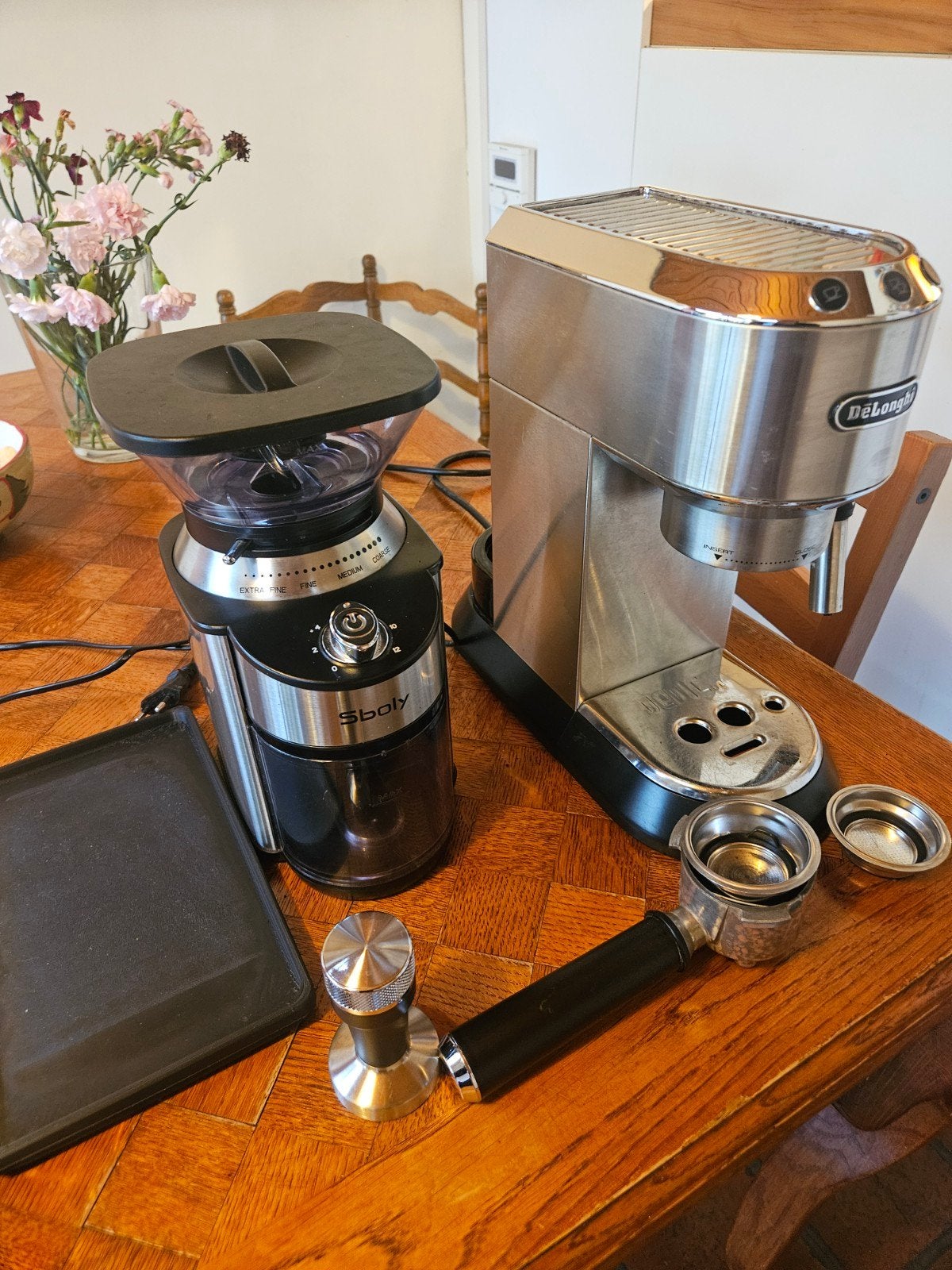 koffiemachine en koffiemolen, Ophalen