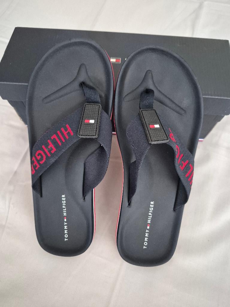 Tommy Hilfiger teenslippers, maat 43, Neuf, Chaussons, Enlèvement, Tommy hilfiger