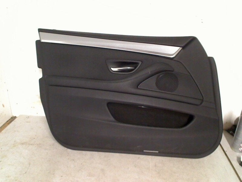 PANNEAU DE PORTE AVANT GAUCHE leder 5 serie Touring (F11), Utilisé, BMW, Petuelring 130
80809  München, DE, Bayerische Motoren Werke AG