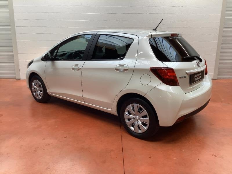 Toyota Yaris 1.0 Active & Pack Live2 Toyota Yaris 1.0 Active, Auto's, Euro 6, Wit, 99 g/km, Handgeschakeld