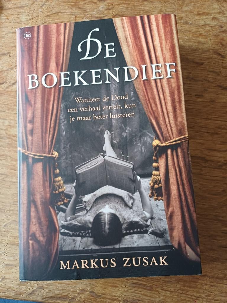Markus Zusak - De boekendief, Boeken, Ophalen of Verzenden, Zo goed als nieuw, Markus Zusak
