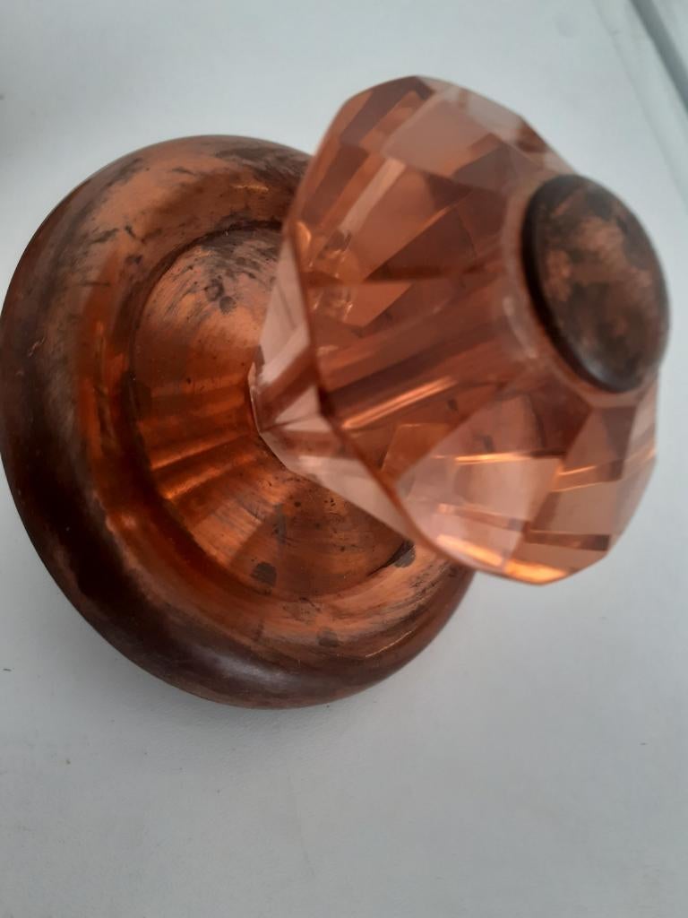 Oude kast/ladeknoppen., Ophalen
