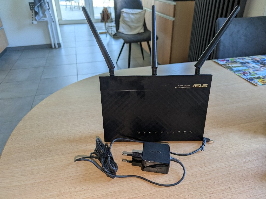 Router ASUS RT-AC68U WiFi access point, Computers en Software, Routers en Modems, Ophalen, Zo goed als nieuw, Router, ASUS