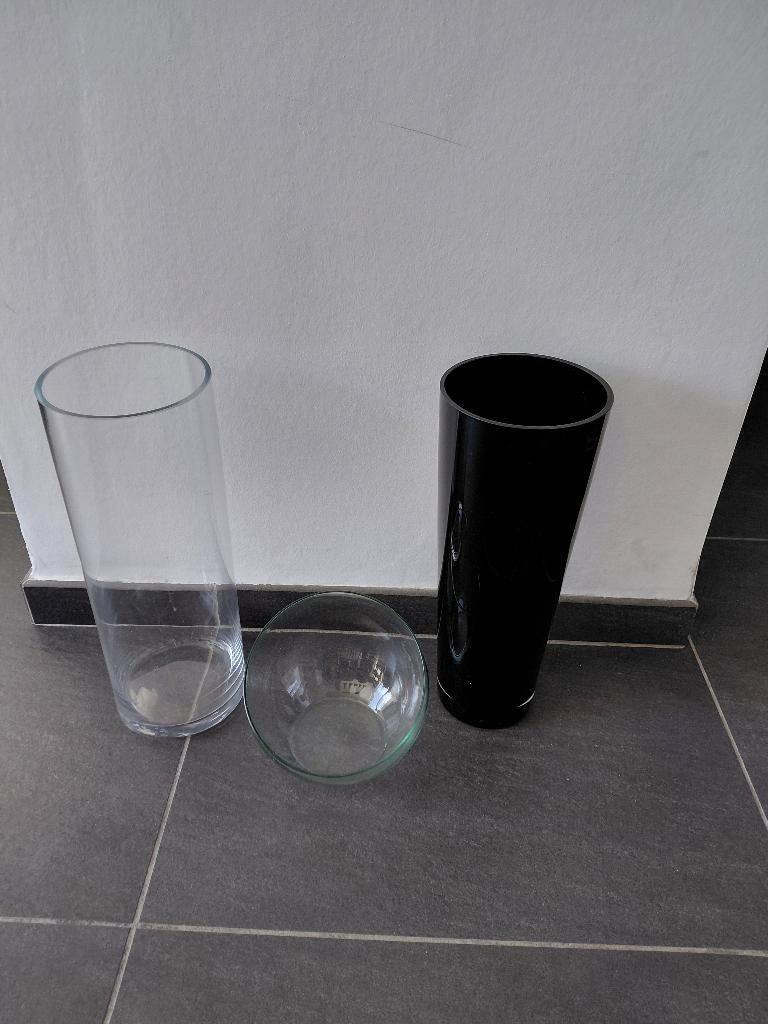 2 grote v 40cm hoog en een halve bol vaas, Maison & Meubles, Accessoires pour la Maison | Vases, Moins de 50 cm, Comme neuf, Verre