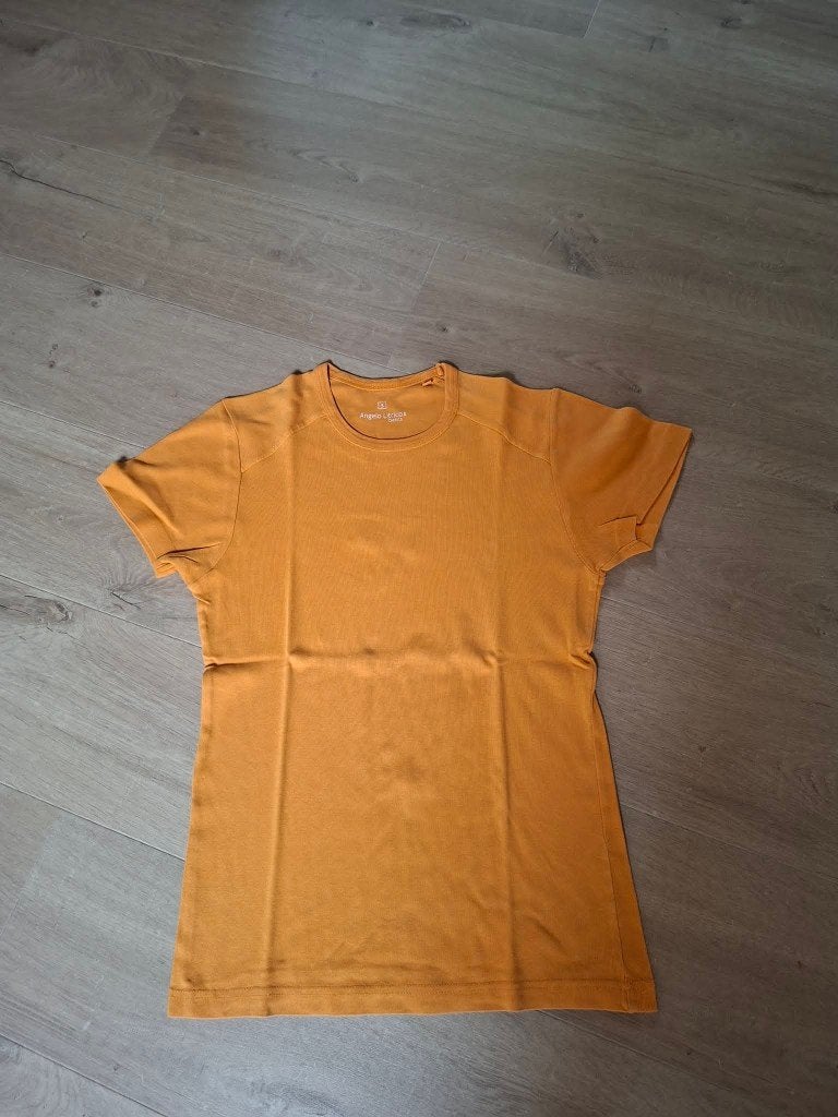 Angelo Litrico: Oranje t-shirt (small), Angelo Litrico, Geel, Ophalen of Verzenden, Gedragen
