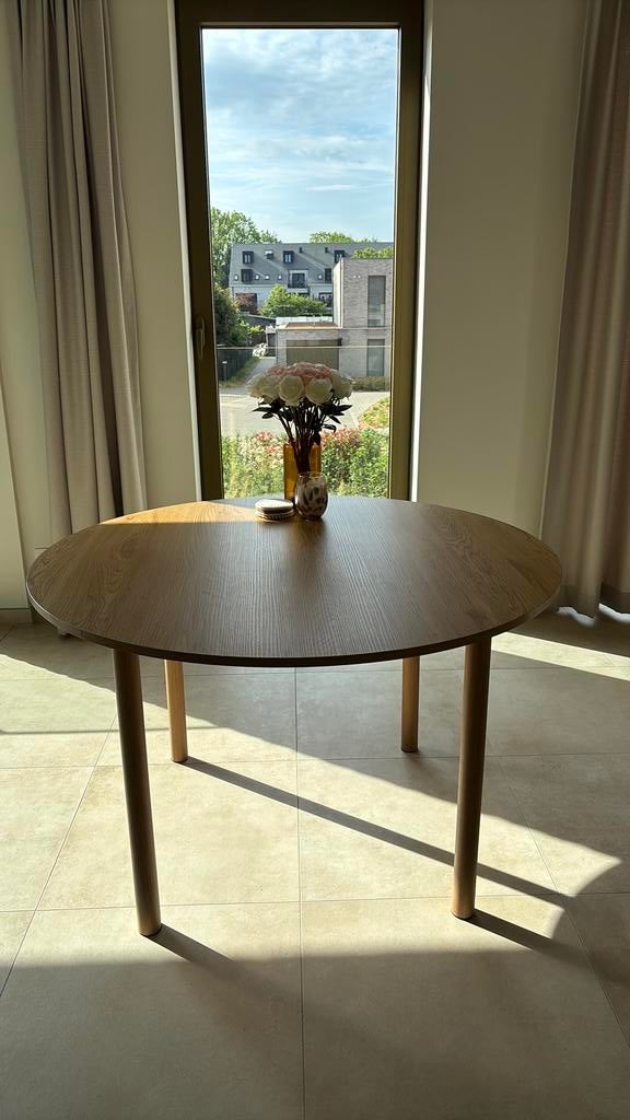 Ronde eettafel te koop, Ophalen, Zo goed als nieuw