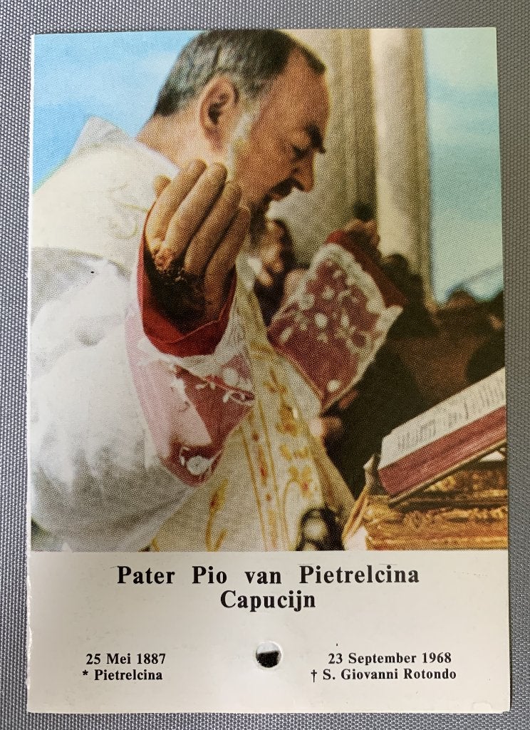 Relikwie Pater Pio Relique, Collections, Religion, Comme neuf, Christianisme | Catholique, Autres types, Enlèvement ou Envoi