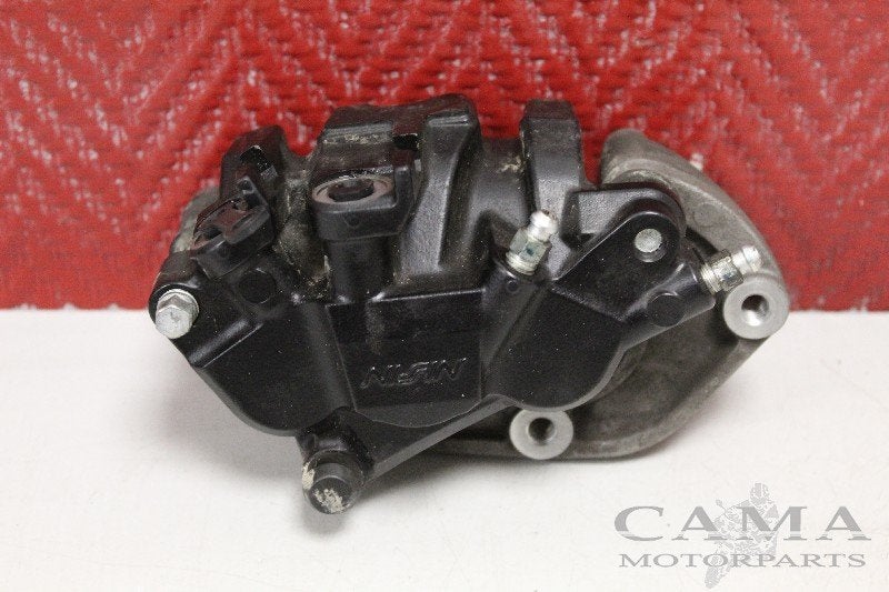 REMKLAUW RECHTS VOOR Suzuki UX 150 Sixteen (UX150), Dhr. S. di Majo, Gebruikt, Info@cama-motorparts.nl, P.J. Troelstraweg 8 8
3144 CX  MAASSLUIS, NL