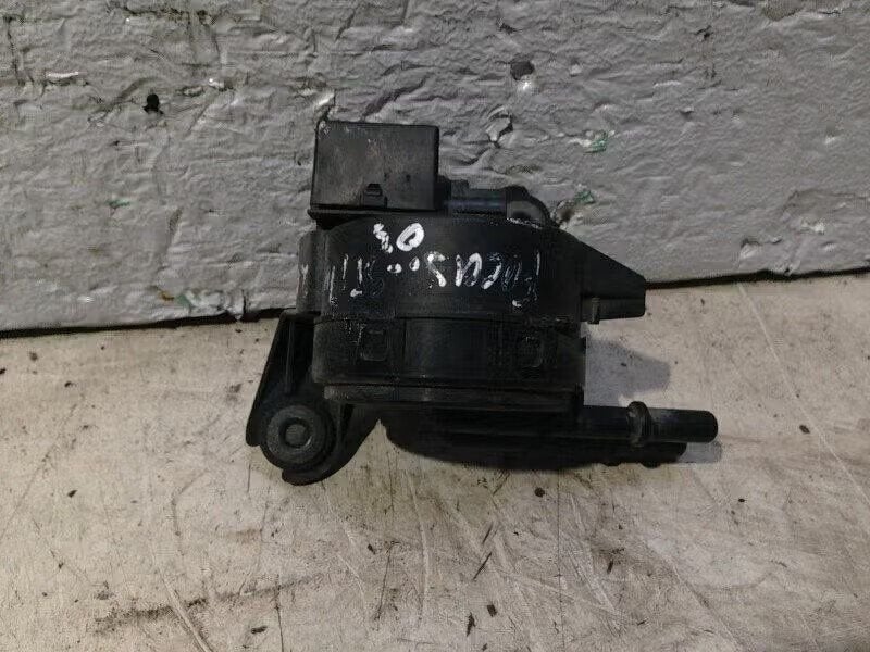 VACUUMPOMP BENZINE Ford Focus 1 ST (98ab-9c915-ab), Gebruikt, Ophalen of Verzenden, Henry-Ford-Straße 1 50735 Köln, DE, Ford-Werke GmbH
