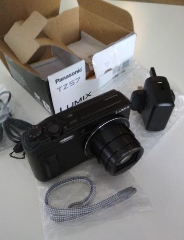 Panasonic Lumix DMC-TZ57 selfie Vlog Camera GPS WiFi, Audio, Tv en Foto, Fotocamera's Digitaal, Compact, Ophalen of Verzenden
