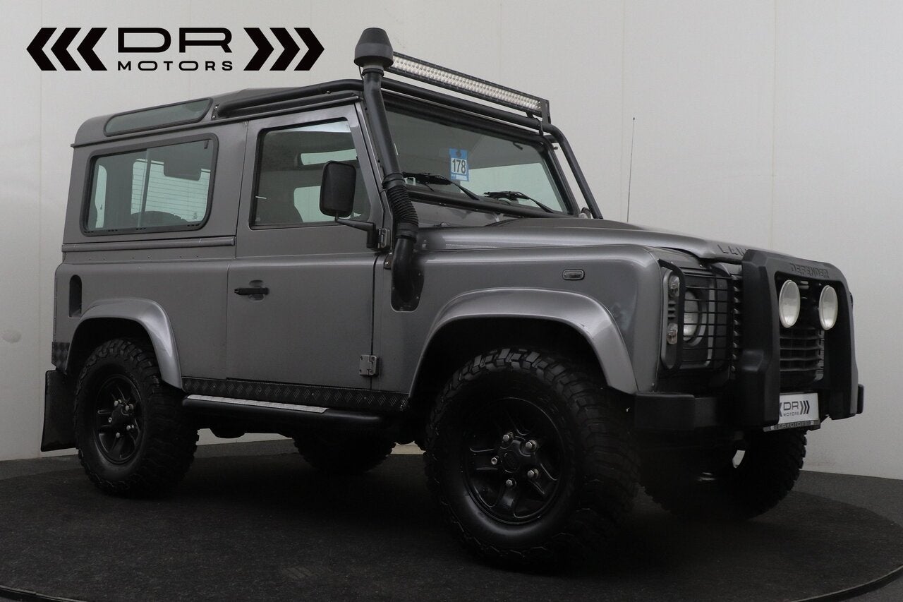 Land Rover Defender BTW WAGEN - AIRCO - ZETELVERWARMING, 122 pk, Zwart, 4 cilinders, 0 kg