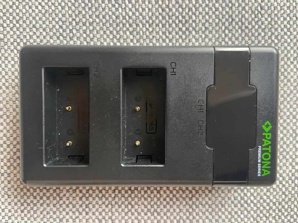 Chargeur PATONA pour batterie Fujifilm NP-W126S, Ophalen, Zo goed als nieuw