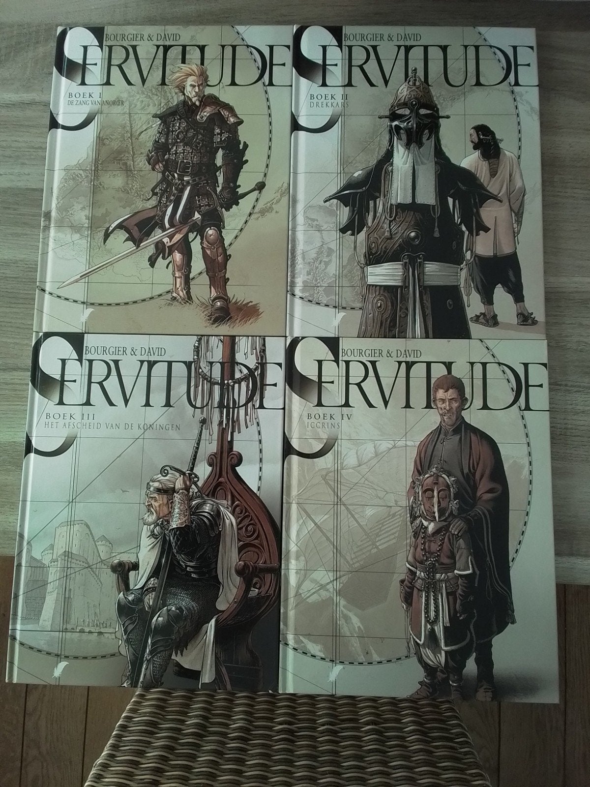 servitude deel 1 tm 4 hc, Boeken, Ophalen of Verzenden, Gelezen