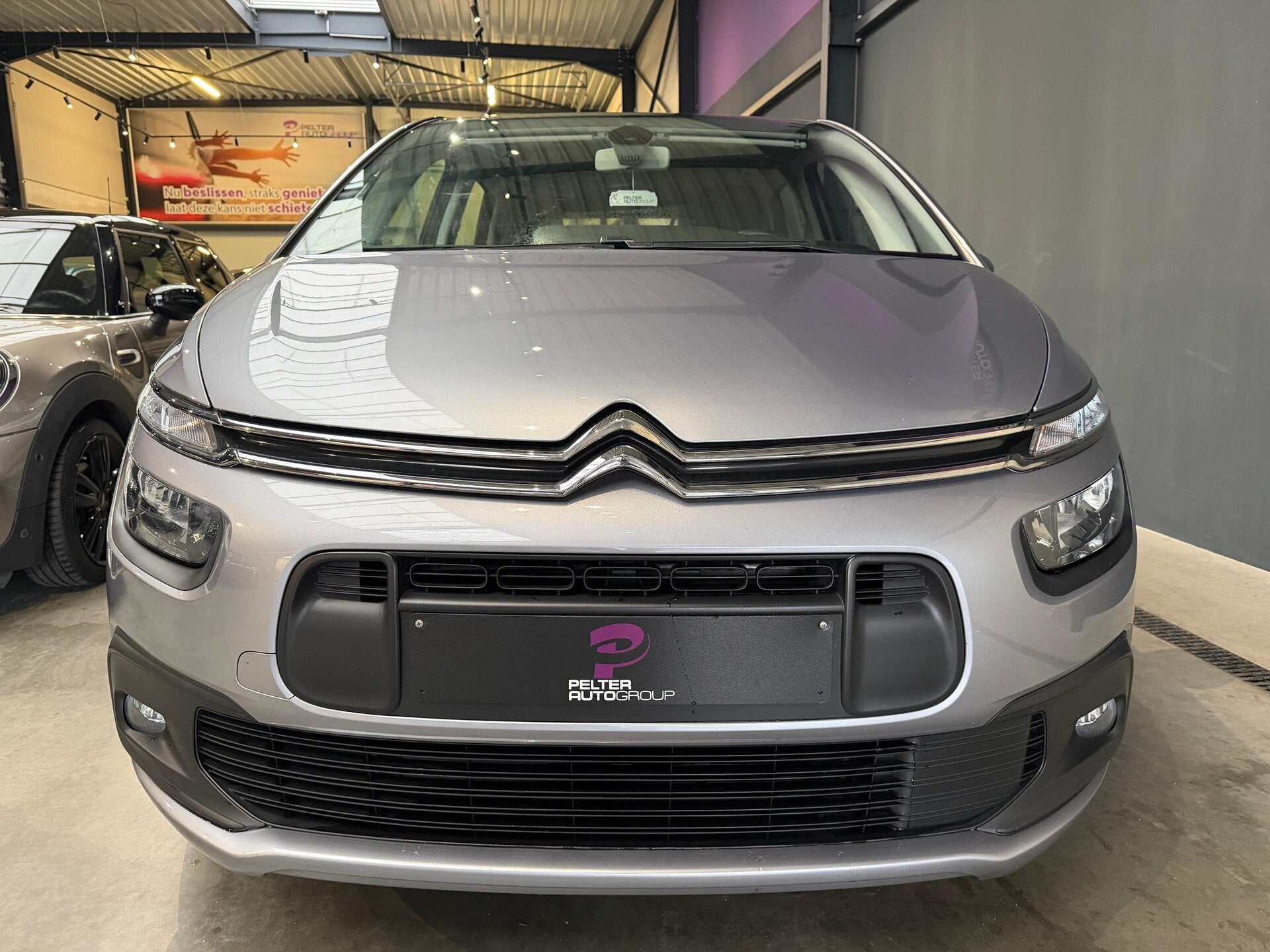 Citroen C4 SpaceTourer 1.2 Benzine Automaat GPS, Auto's, Parkeersensor, 1199 cc, 0 kg, 5 zetels