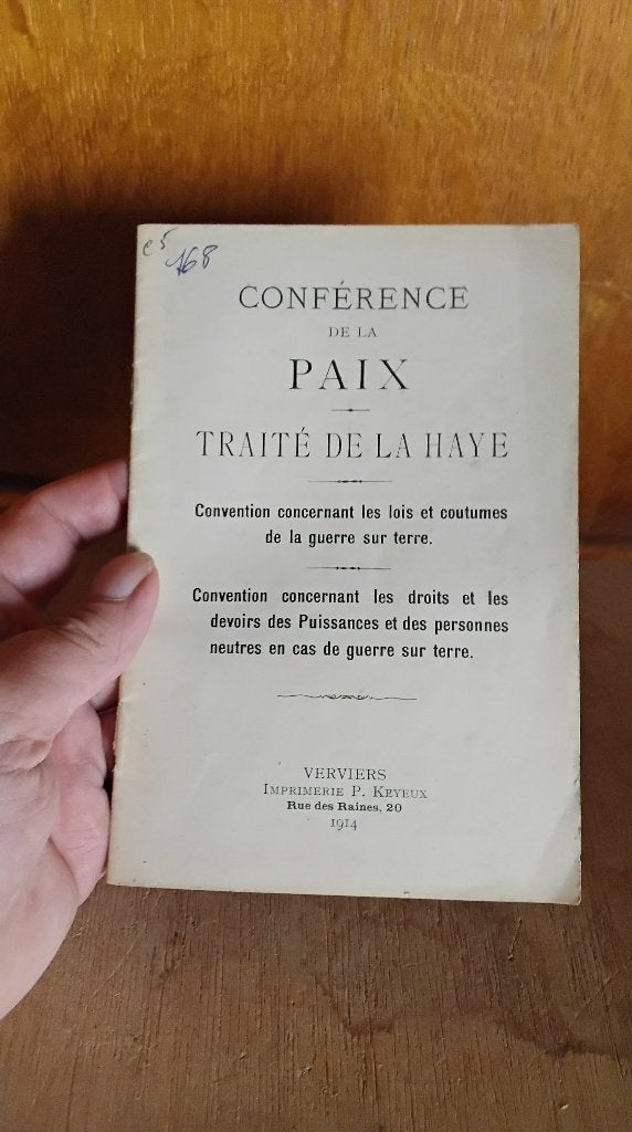 Militaria 14 18, Enlèvement ou Envoi, Armée de terre, Livre ou Revue