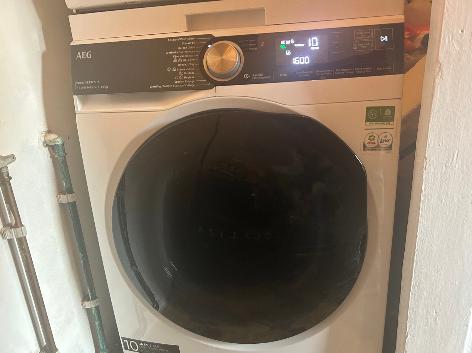 Aeg wasmachine 1 jaar oud, Elektronische apparatuur, Ophalen, Zo goed als nieuw